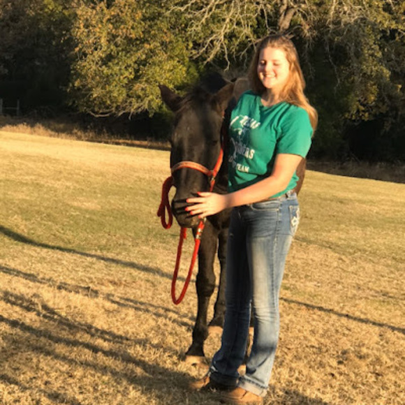 Meet your Posher, Ana - Picture 1 of 1